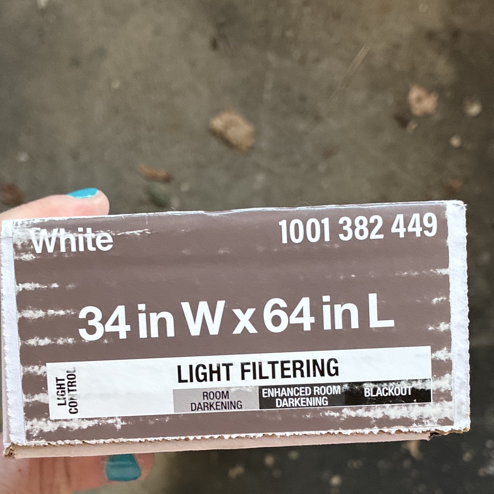 Cordless Light Filtering White Vinyl Blind 34in W x 64in L, 1in Slats