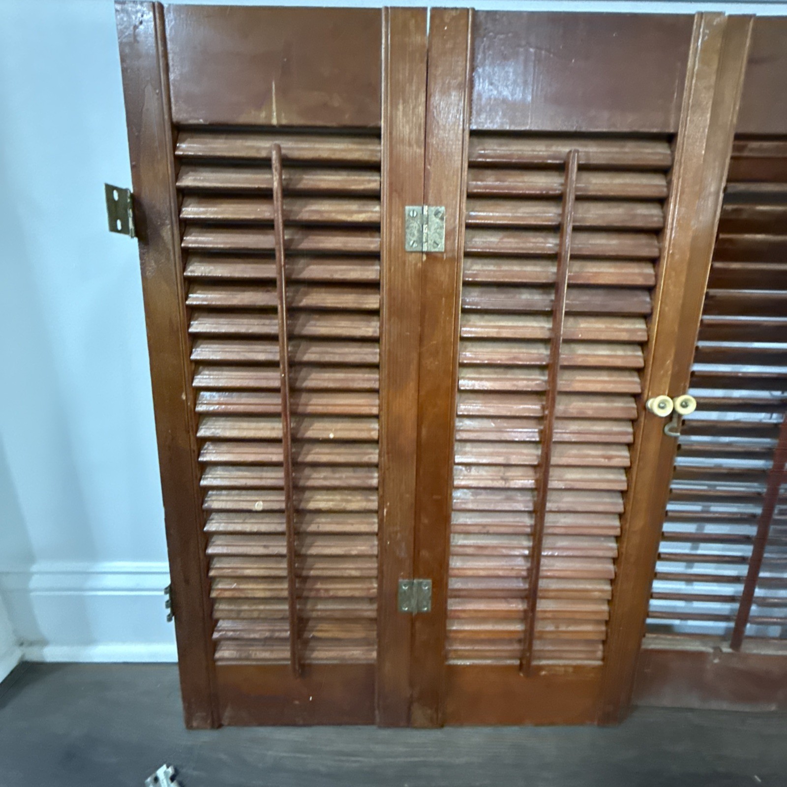 Vintage Plantation Window Shutters 2 Sets 28”Hx39”W Wood Interior Louver Brown.