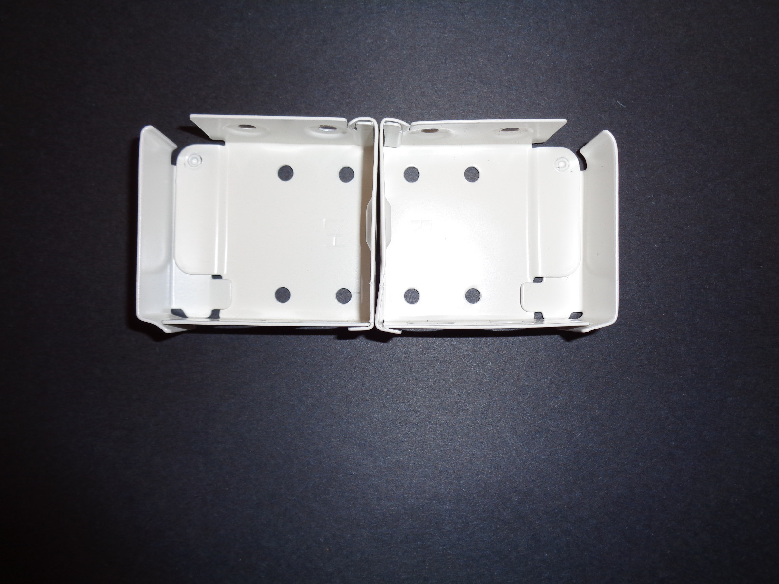 1 Pair Window Blind Mounting Brackets – High Profile – White – for 2″ x 2-1/4″