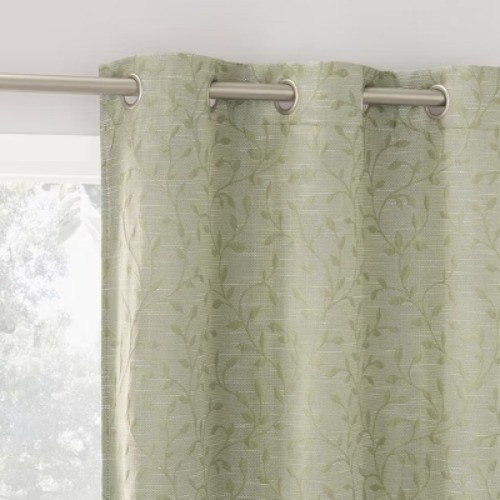 40″x84″ Sun Zero Brinlee Leaf Silhouette