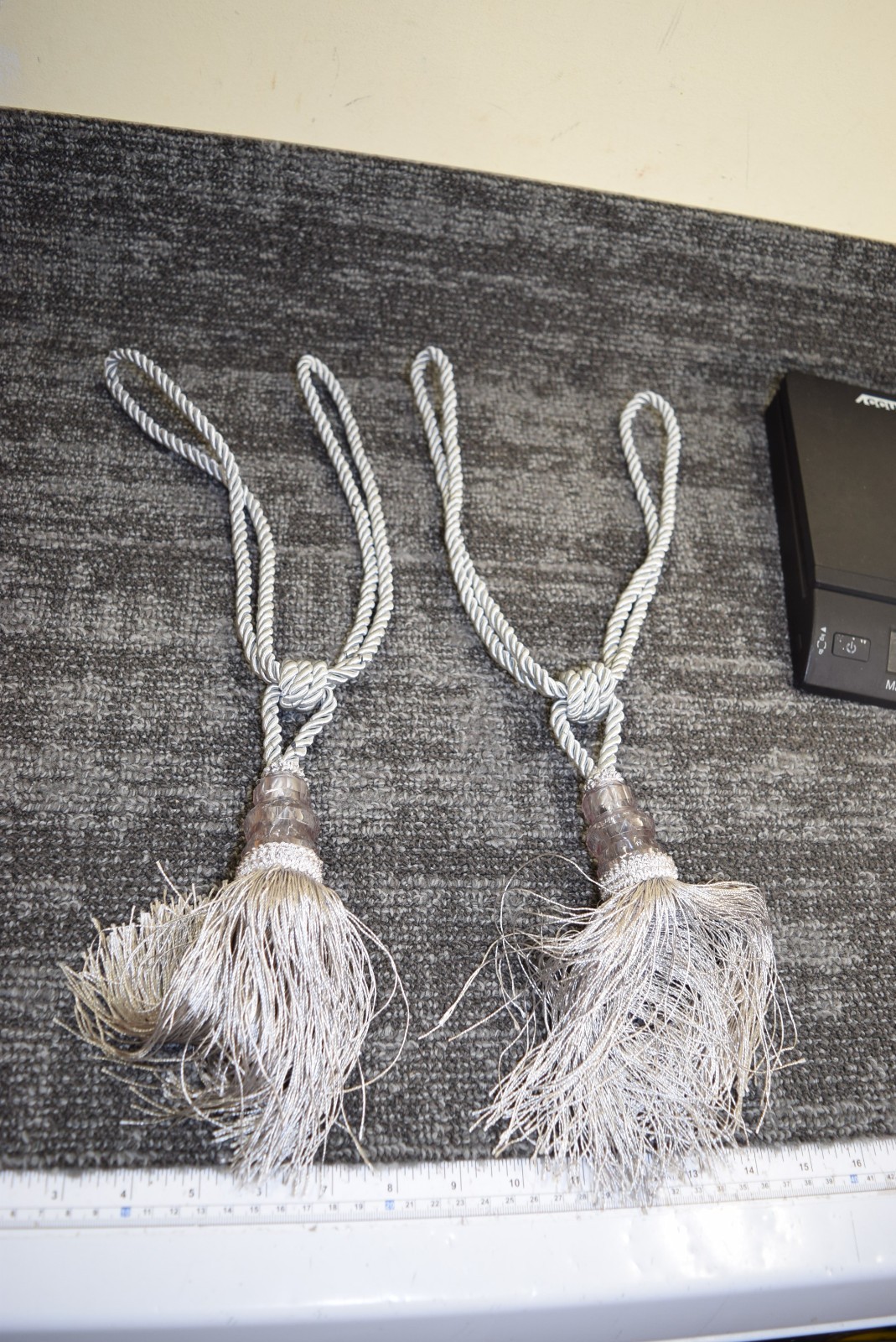2 Luxury Curtain Holdbacks Rope Tie Backs Tassel Beaded Ball Decor Silver Gray