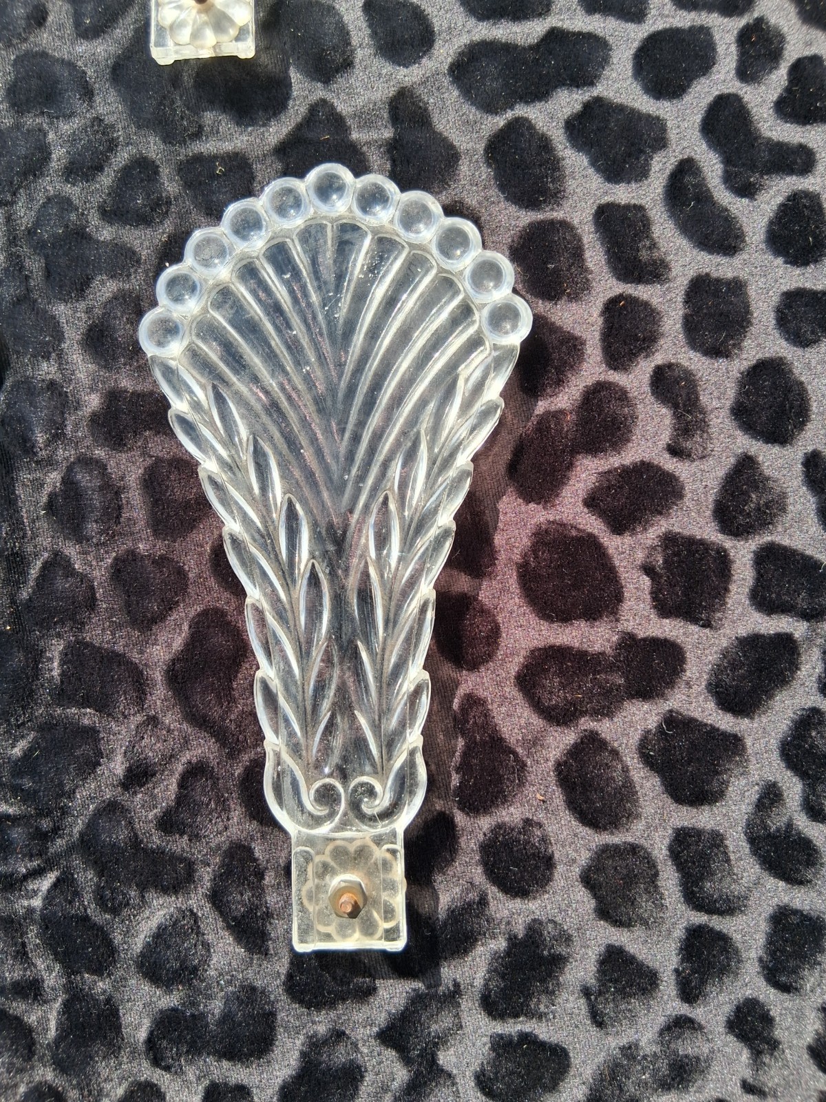 4 BEADED FAN SHAPE DRAPERY TIE BACKS CLEAR 7 3/8″ X 3 1/2″ ART DECO ERA