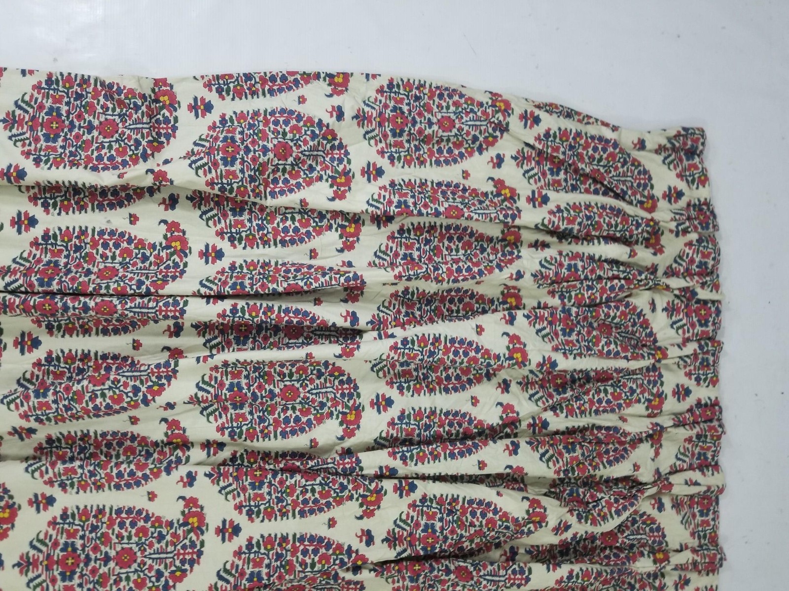 Vintage Traditional Indian Style Paisley Printed Curtain Panel 124x114in
