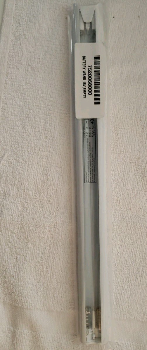 Hunter Douglas 18V Battery Tube for Powerview motorized Shades.