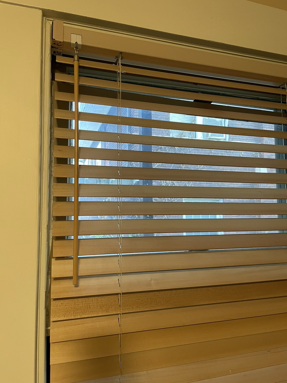 Bali Northern Heights 2″ Wood Blinds Light Natural Color 20.5″ x 41″ NEW IN BOX!