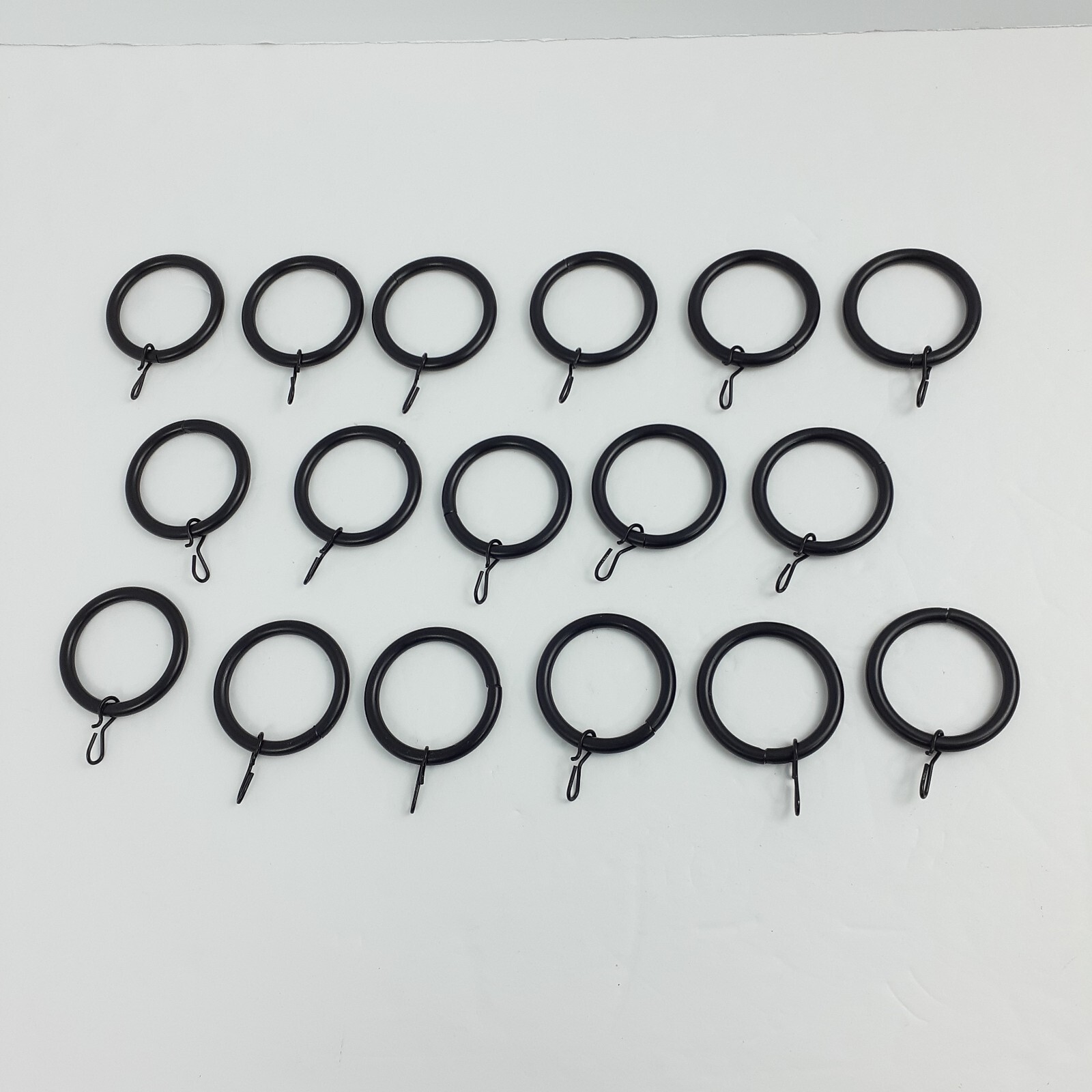 17 Round Curtain Rod Rings with Hooks Black Metal 1.5in