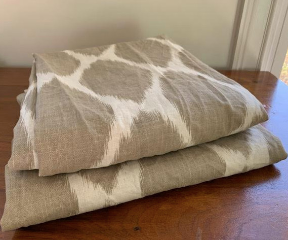 West Elm Ikat Ogee Linen Curtains – Taupe/Cream 48″ X 96″ (Set of 2 panels)