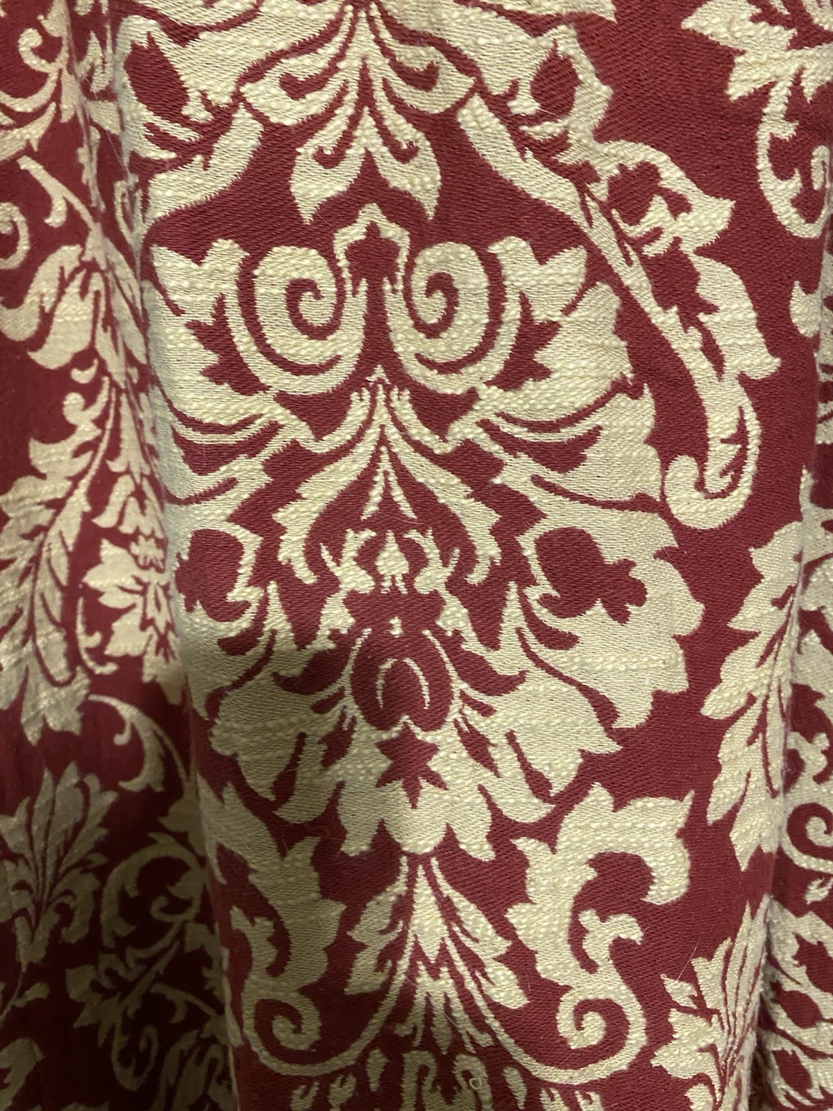WAVERLY DAMASK SCROLL FLORAL RED THICK LINED CURTAIN SET 50 X 82
