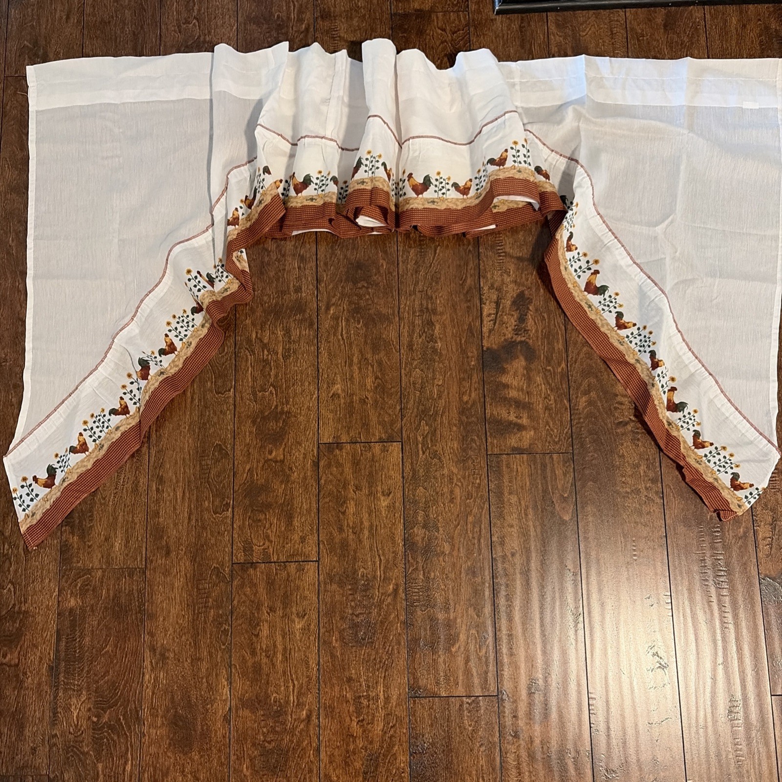 VTG 2pc Kitchen Valance Curtains Set Panels Swag Ruffle Floral Rooster Chicken