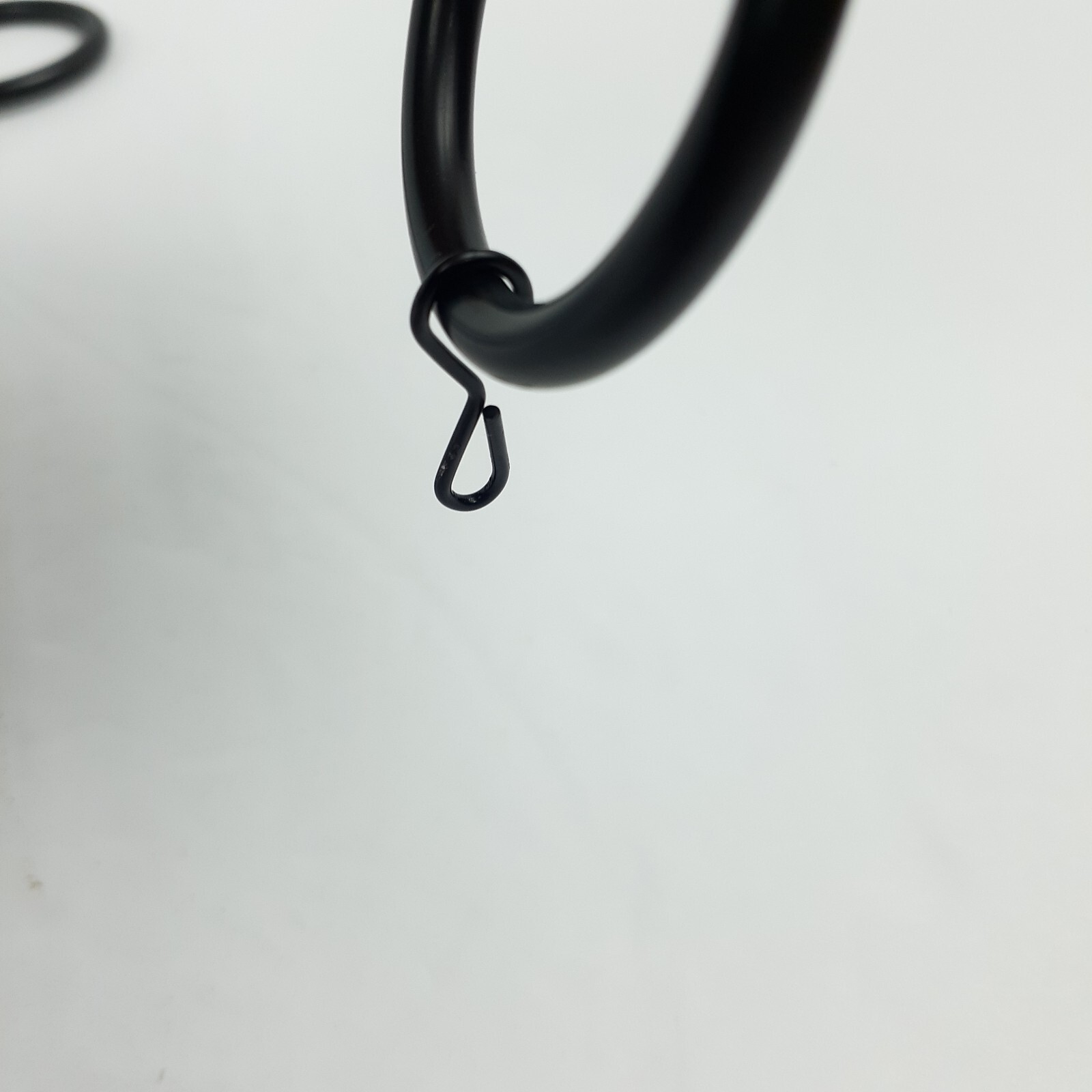 17 Round Curtain Rod Rings with Hooks Black Metal 1.5in