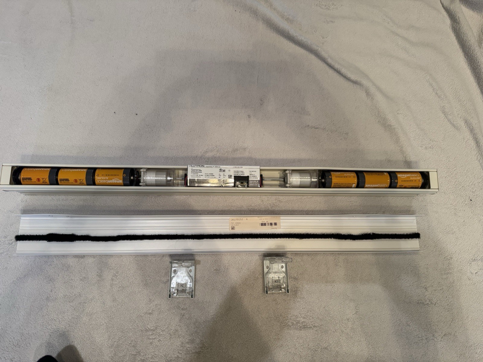 Lutron Serena Honeycomb Shade 30 Inch By 70 inches. Very Nice Condition