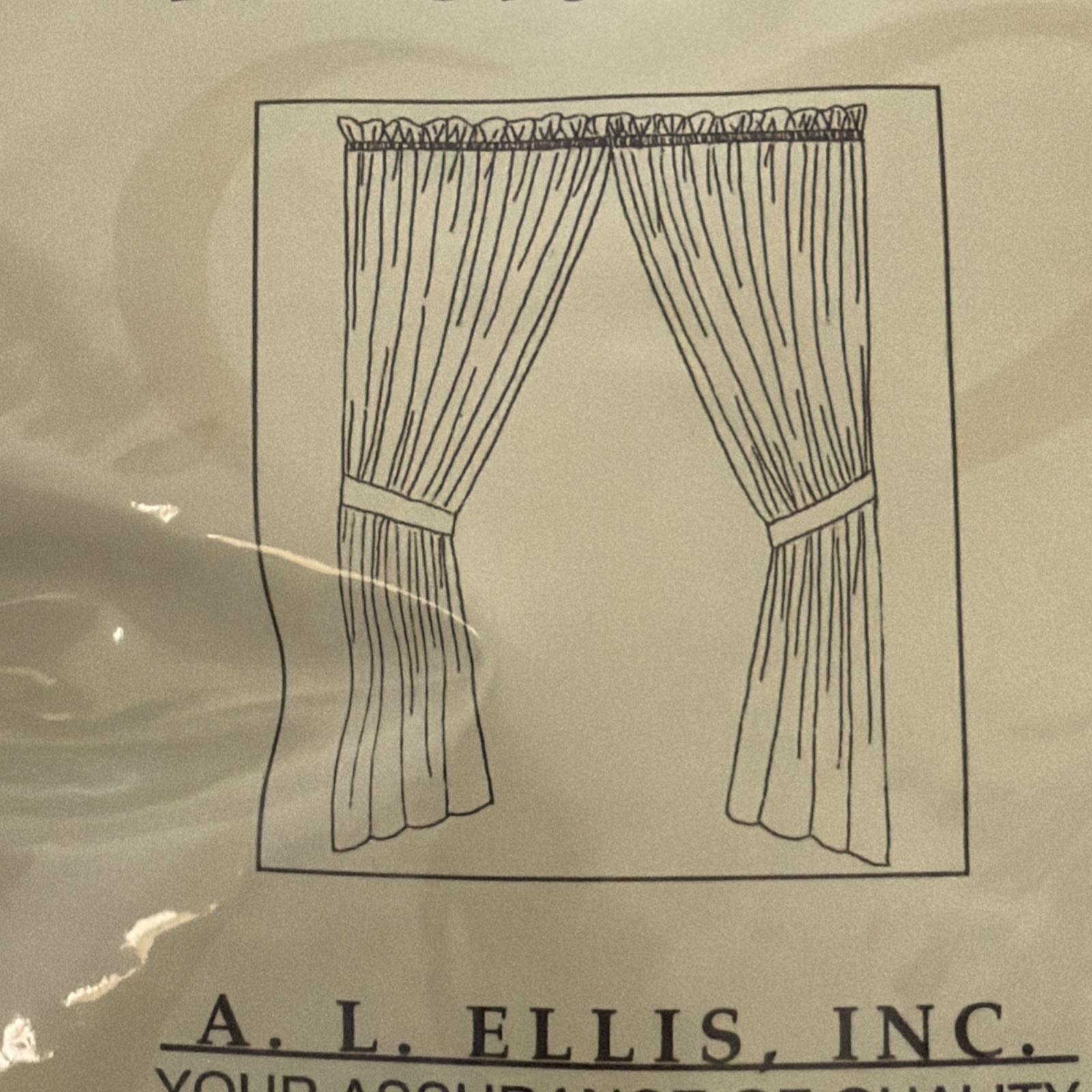 NEW A.L. Ellis Green, Gingham Curtains, 100% Cotton, Made USA, 68” 2 panels & t