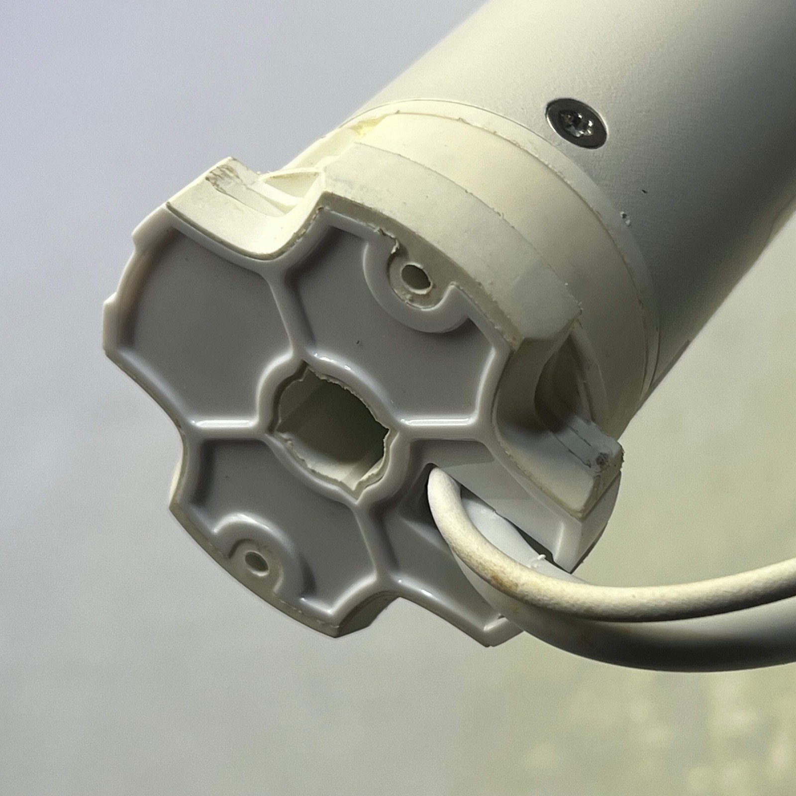 ARC Roll Ease Automate ACRF Fabric Tensioning Motor 15′ White MT01-1145-069003