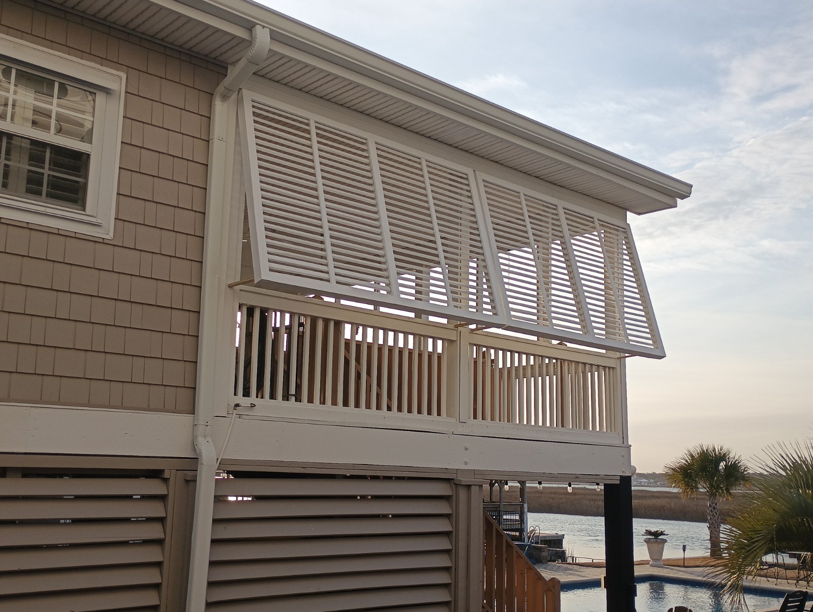 Plantation Blind Wood Window Shutters Multi-Color Fade Resistant Indoor Outdoor