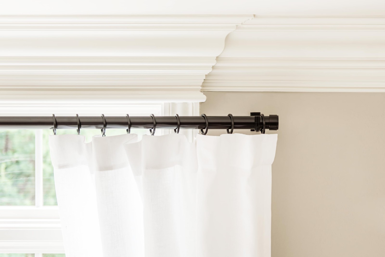 Luxury Non-Adjustable Curtain Rods Set – 1.25″ Fixed Length, 7ft, Tuxedo Black