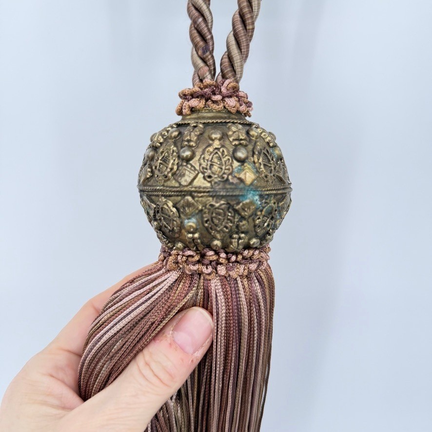 Elegant Curtain & Drapery Tassel Tieback Braided Rope Victorian Regency Style