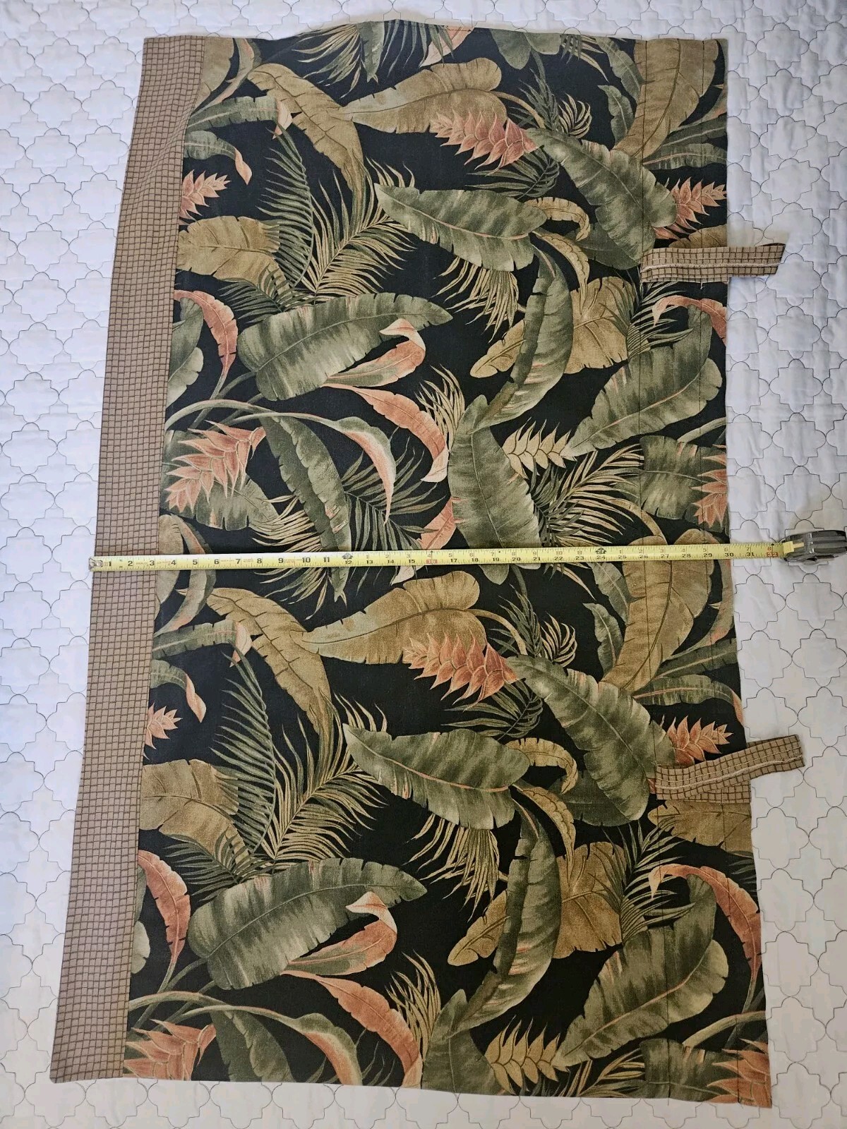 Thomasville 7pc Tahitian Black Sunset Valances 50W X 30H Sunrooms, Cafe Tiki bar