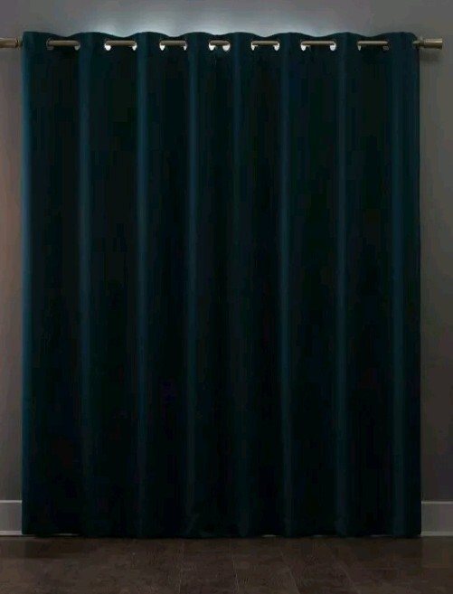 SUN ZERO ~ SOLID TEAL ~ 100% Blackout ~ 1.5″ Grommet ~ 54″ x 63″ Curtain Panel