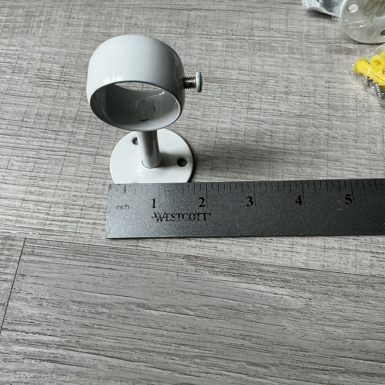 Open Box White 1-1/4” Curtain Rod Socket Brackets