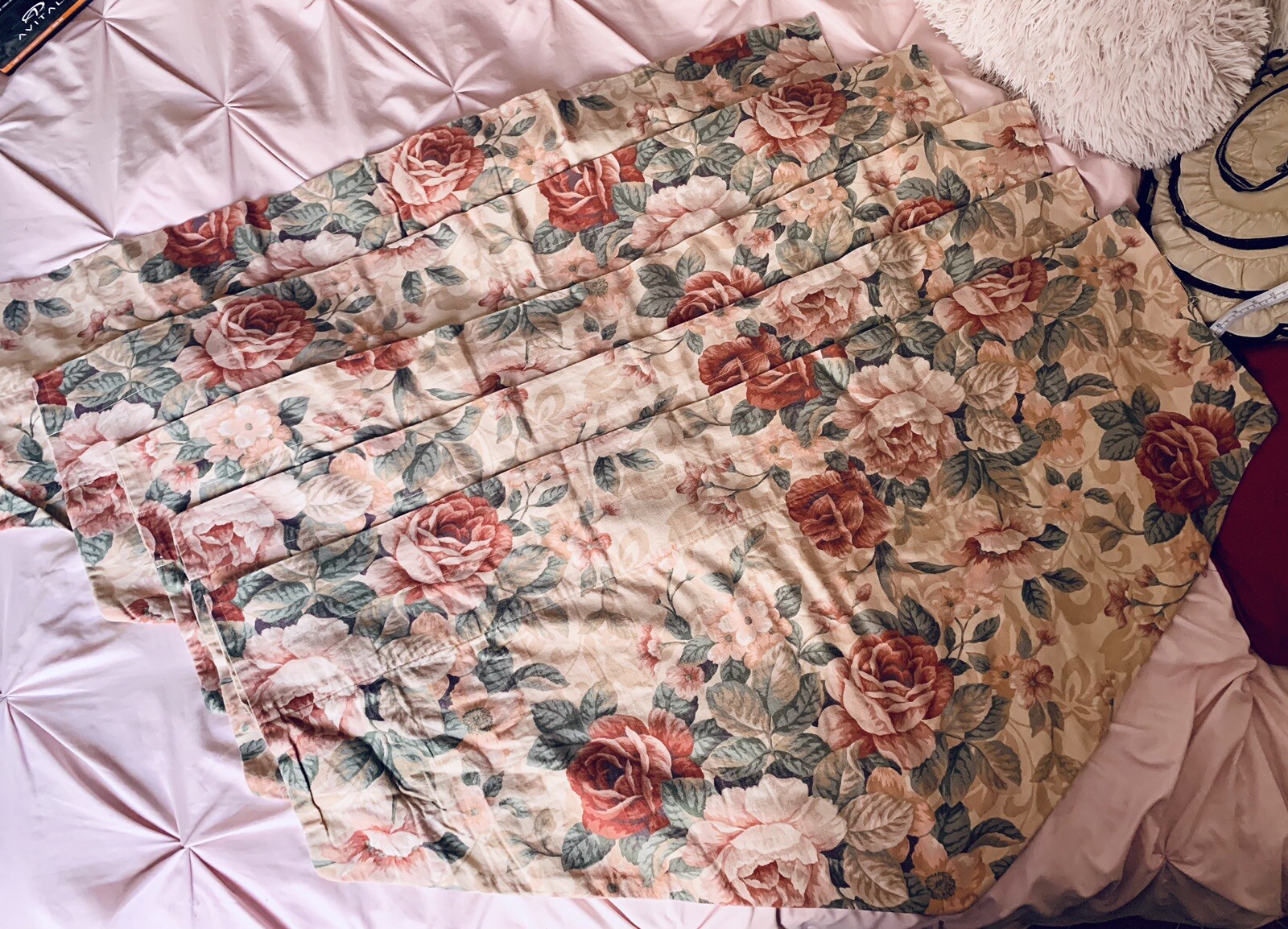 LOT of 5 Floral Ascot Valance ~ each 44×22” ( Valances totaling 220” in width )