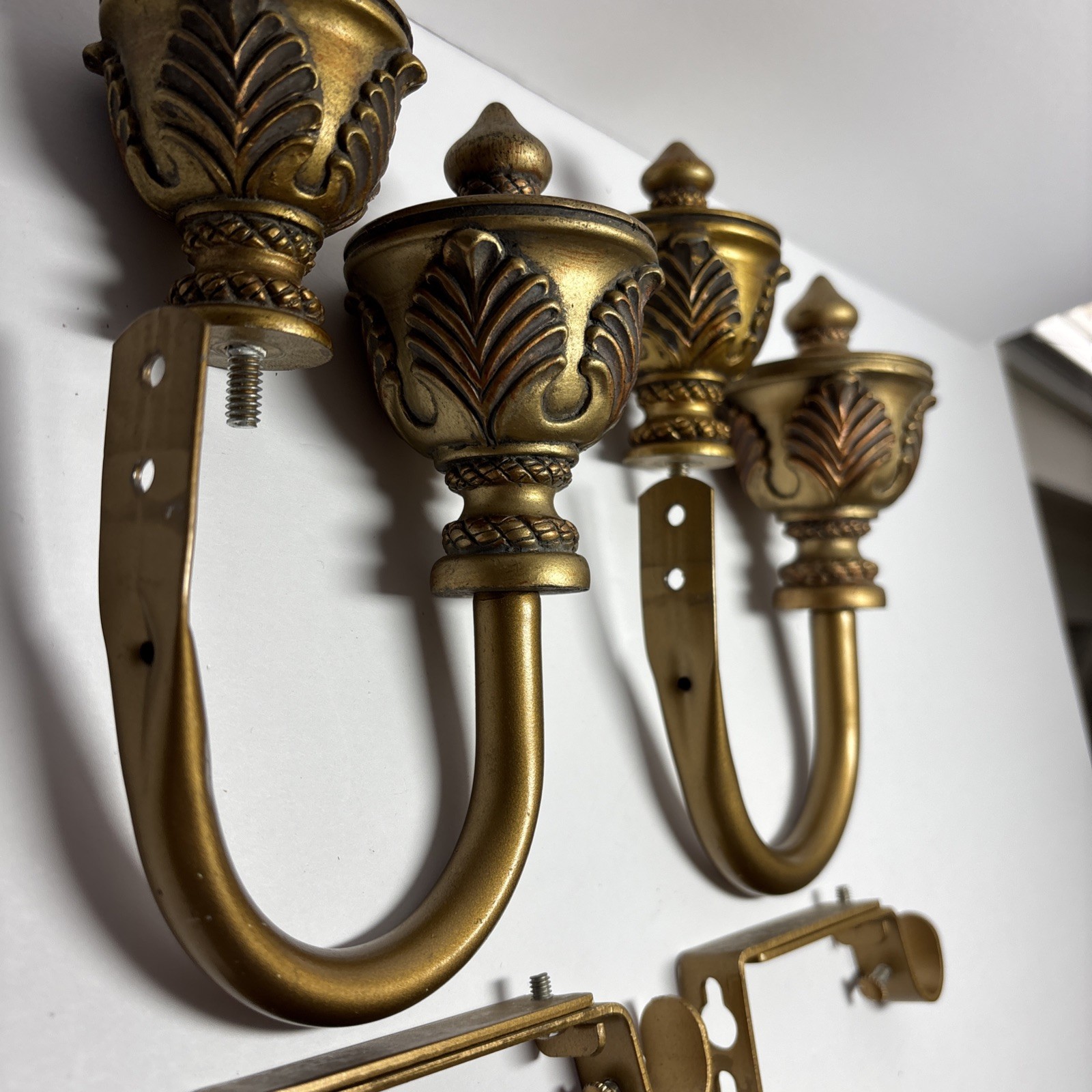 Assorted Hardware 2 Drapery Scarf Tiebacks 4 Finials 4 Rod Holders