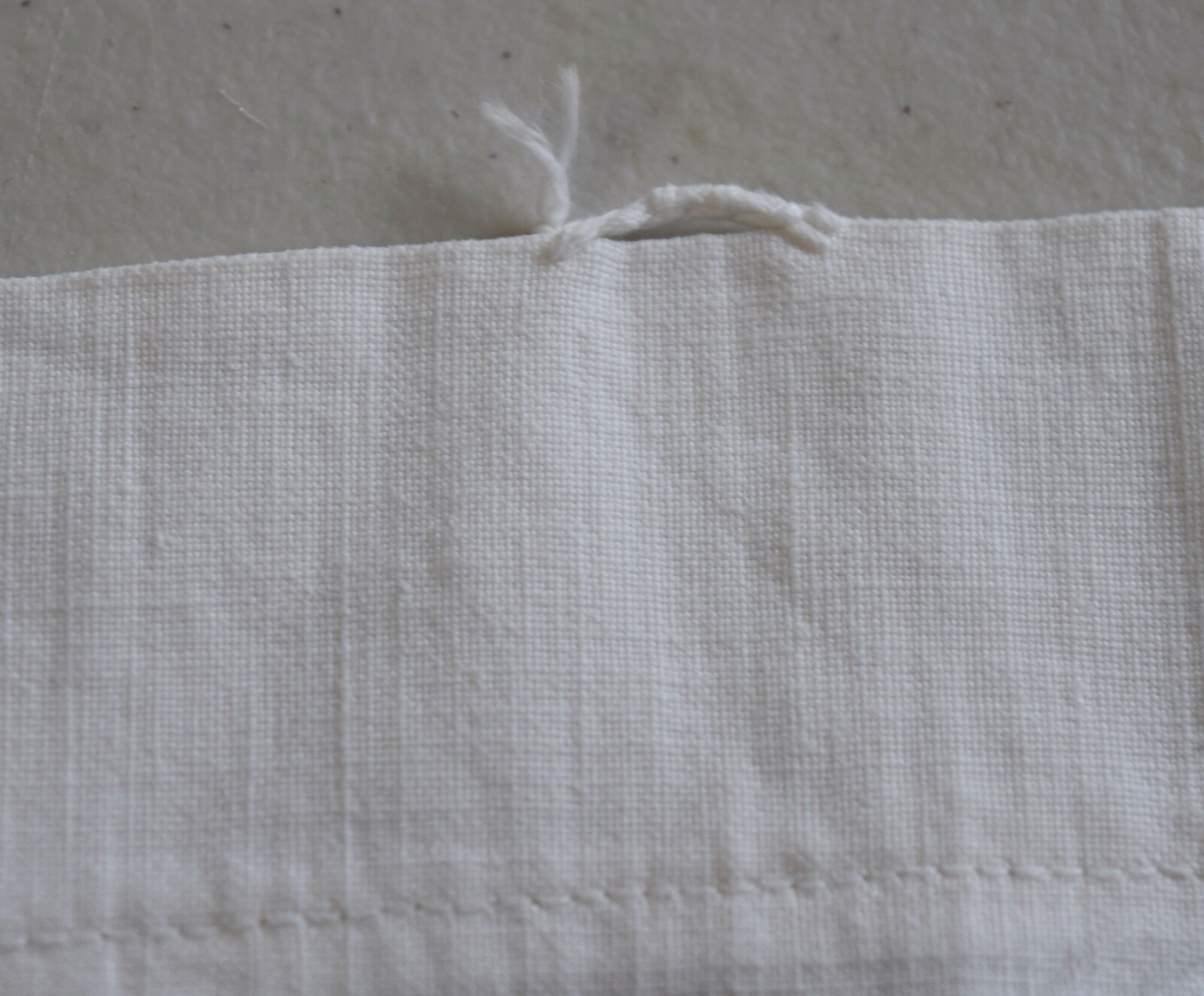 3593 Pretty vintage hand embroidered cotton valence/ curtain, floral baskets