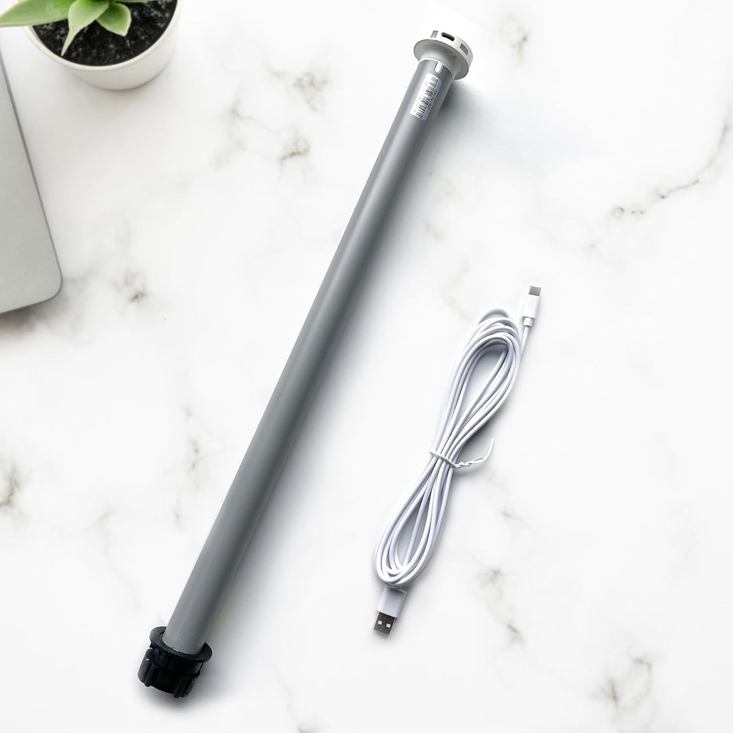 Rechargeable Motorized Window Shade Accessory for Effortless Control