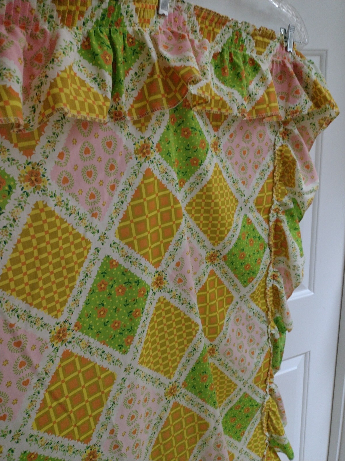 Vintage 1980’s Patch Style Fabric One Curtain Panel Ruffled /Rod Pocket Patches