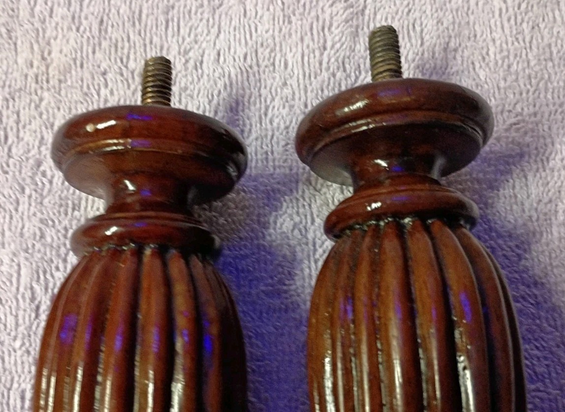 Hardware Dark Finish Small Fluted Finials Wood 4″ Tall x 1.75″ Bottom