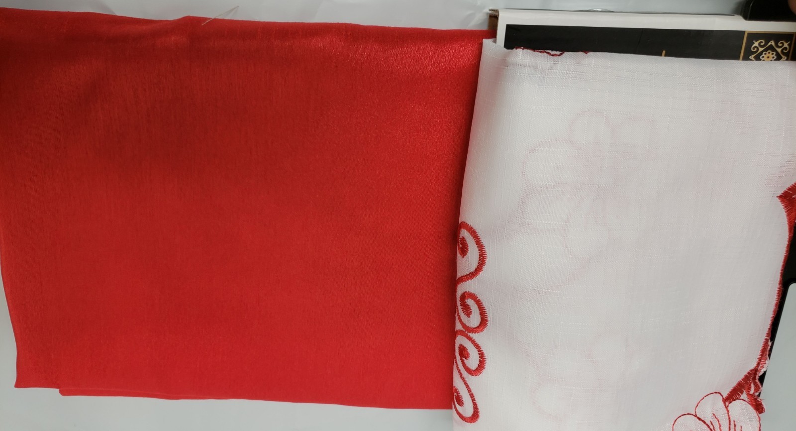 3pc. Embroidery Curtains Set: 2 Tiers & Swag(58″x36″) RED FLOWERS,DHALIA, Editex