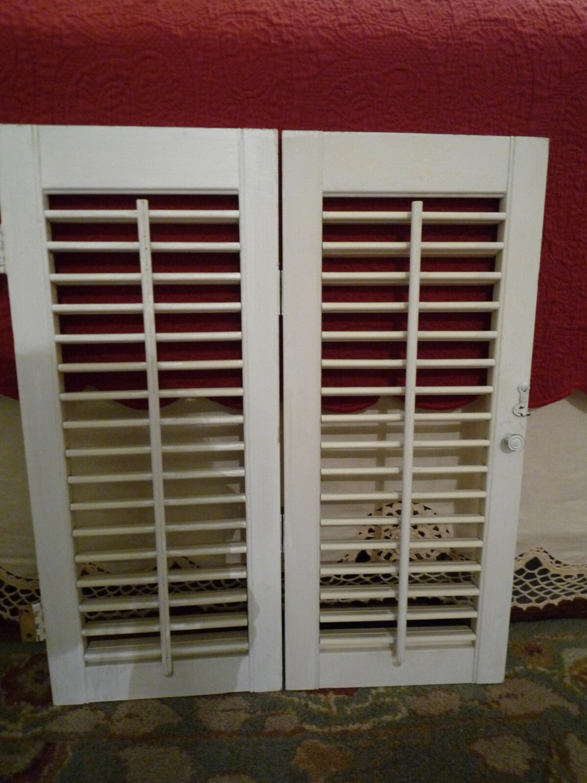 2 Wood Shutters Whitish Movable Slats Hinged Together Each One 20.5″ H x 8.75″W