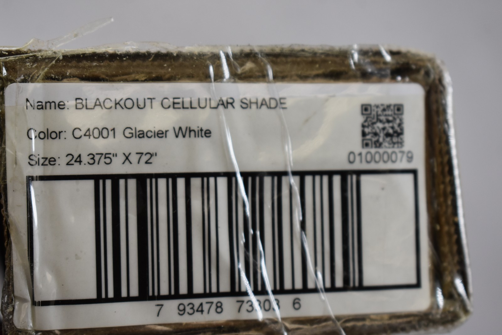Cordless Cellular Shade Blackout Glacier White C4001 24″ x 72″ White Shades