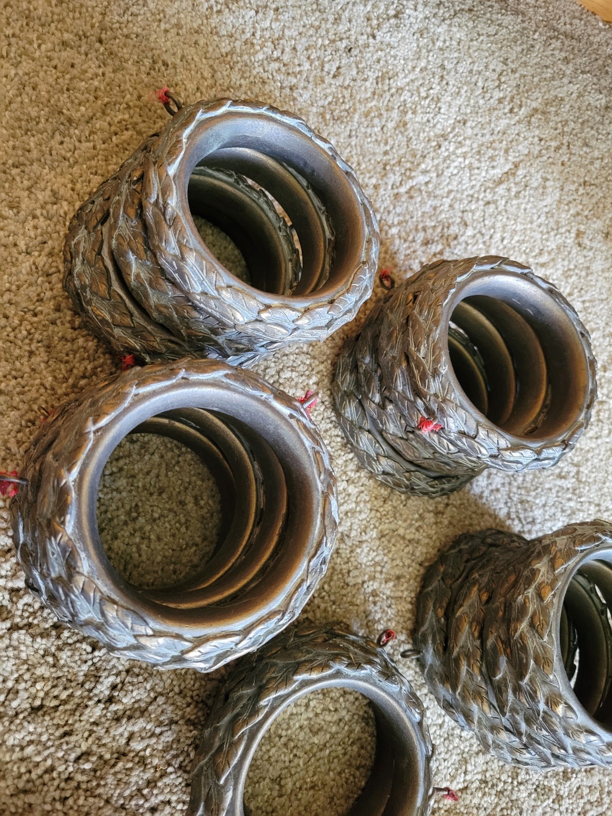 Large Ornate Acanthus Leaf Gilded Drapery Curtain Rings Set 18 Rod