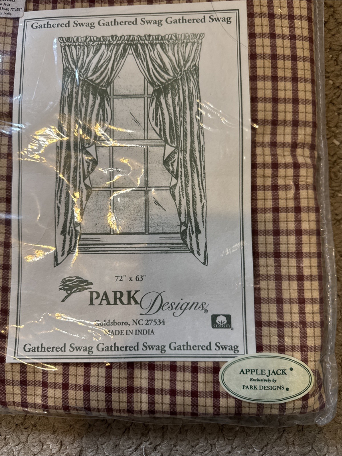 ✨NEW✨ Gathered Swag Park Designs AppleJack Lined 72”X63” One Pair Cotton