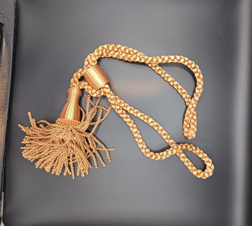 Tassel Tiebacks, Gold – Six Pieces – Pre-owned – 22 1/2 inches
