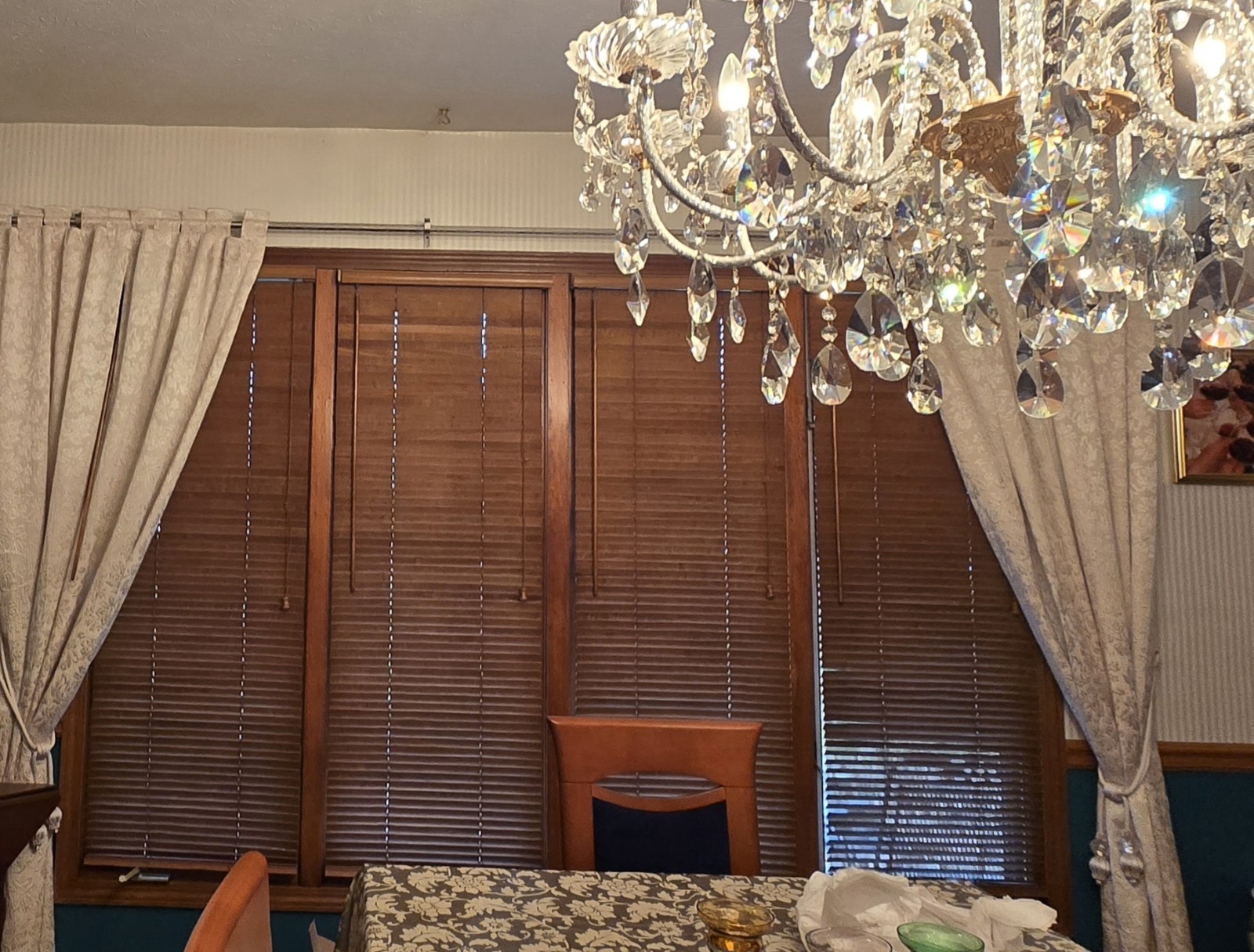 Custom Wood Mini-blinds 21″ wide 4 x 61″ long 4 X 73″ long