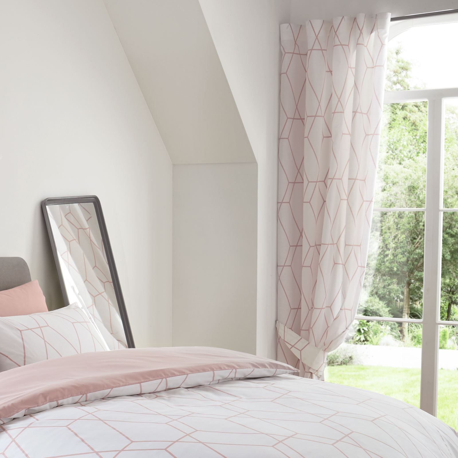 METRO GEOMETRIC DIAMOND BLUSH PINK LINED CURTAINS BEDROOM 54″ (137cm)