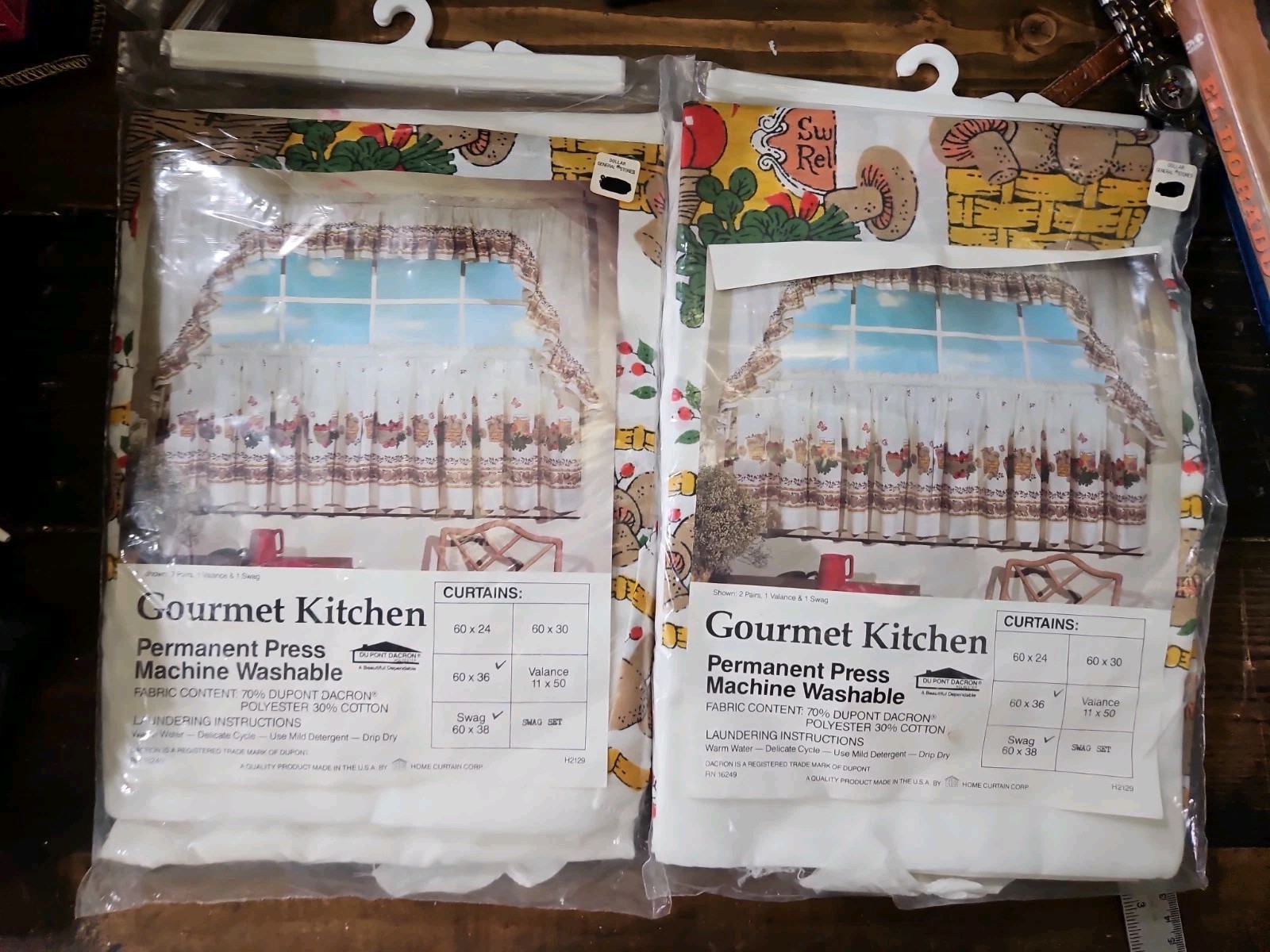 Vtg Gourment Kitchen Pocket Rod Curtain Valance & Swag 36×60 Du Pont Dacron