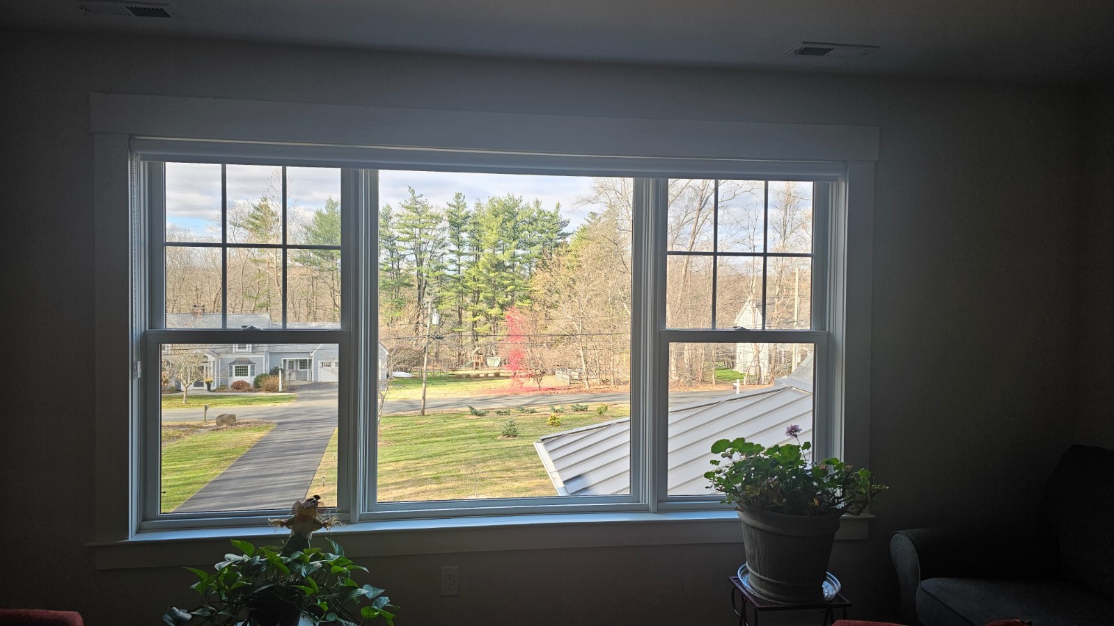 Shades – Budget Blinds, Light Filtering Roller Shades, Cordless, Open Roll