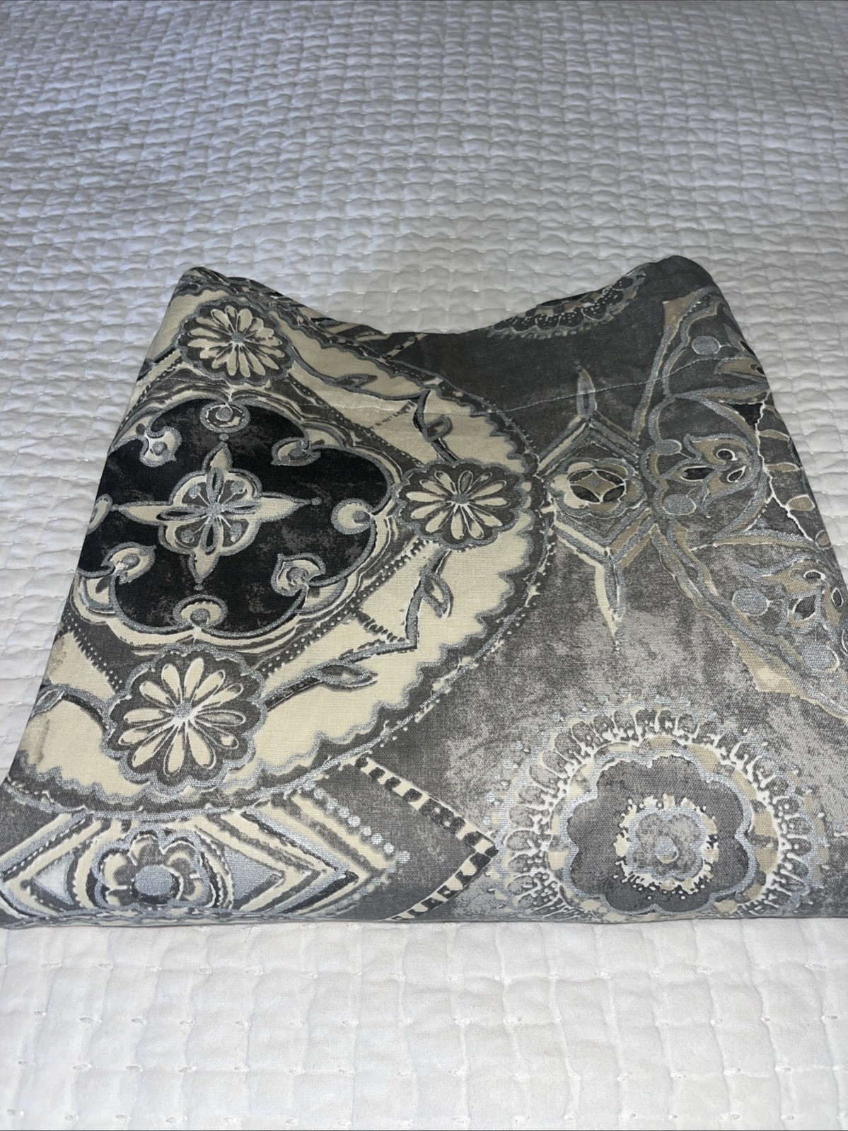 1 POTTERY BARN Gray Jacquelyn Medallion Drapery Panel 50×96”Lined Back Tabs EUC