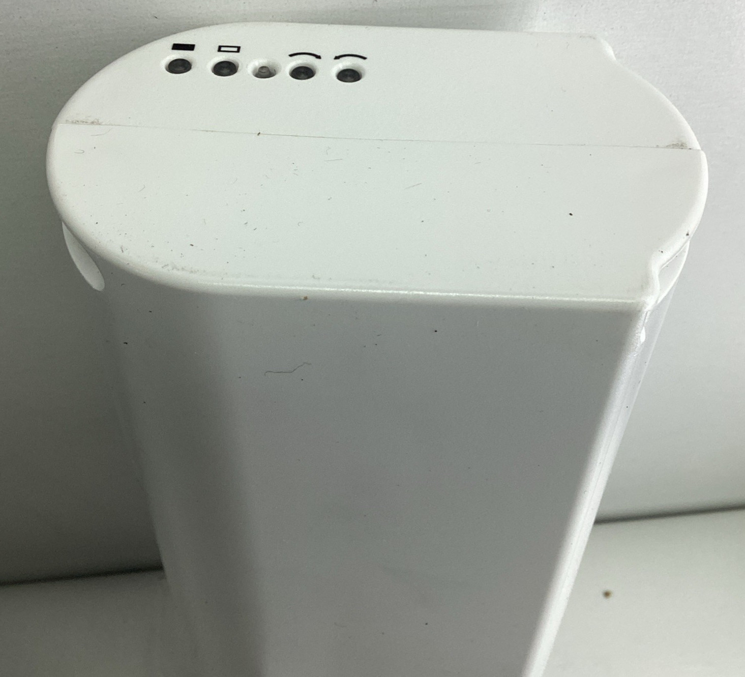 1x Lutron Alena QS QSAC-EDU-D105-P Drapery Drive Module