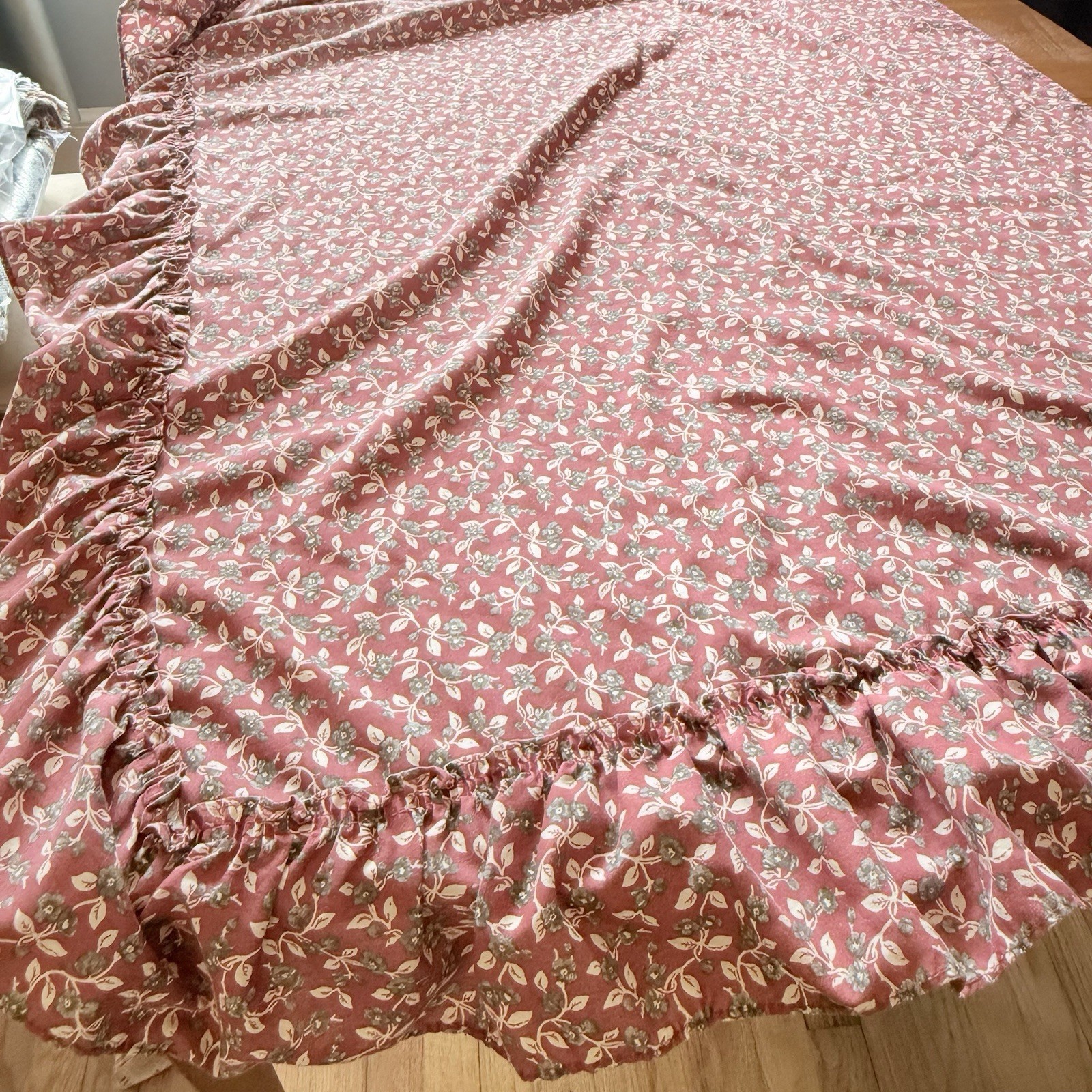 Vtg SET 3 Ruffled Priscilla Curtains & Tieback Grey Floral Tattersall Plaid 78”L