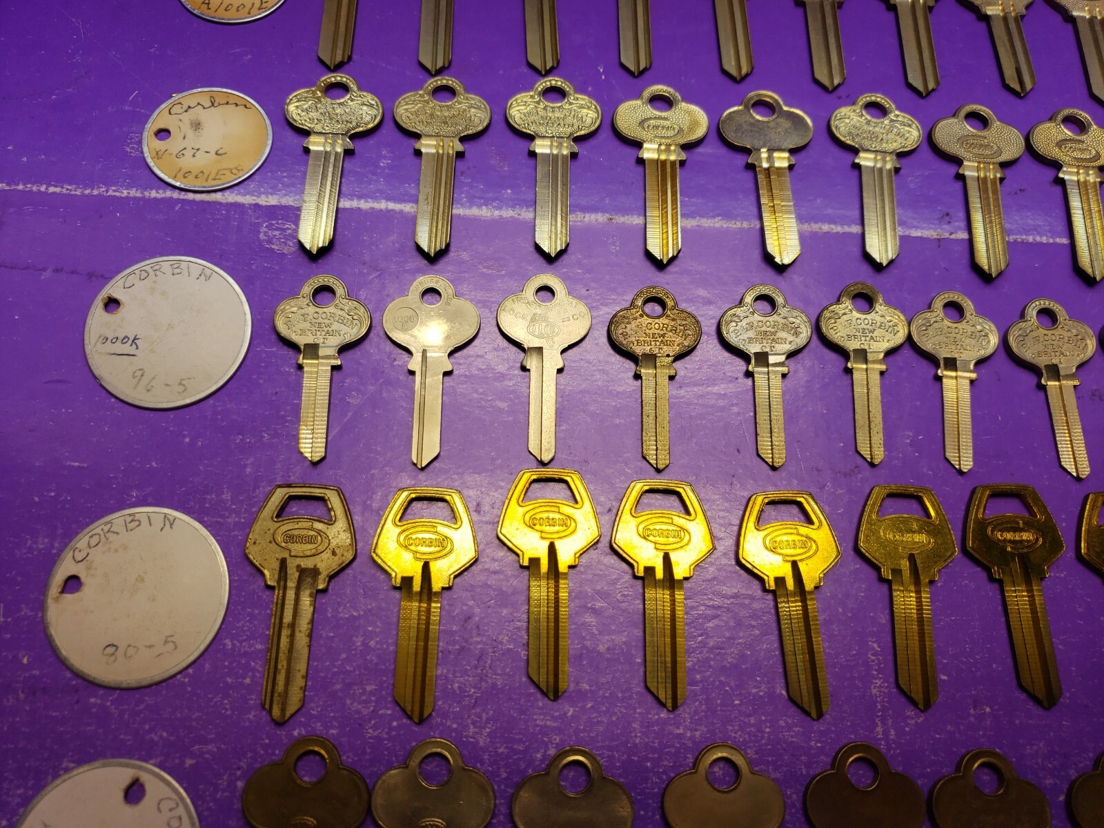 123 ASSORTED LOCKSMITH ORIGINAL CORBIN RUSSWIN KEY BLANKS 1001EB , 1000K SEE PIC