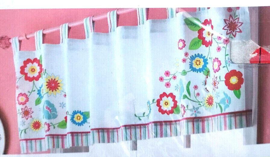 Circo Window Valance White Floral & Stripe 54 in W x 15 in L – Target Exclusive