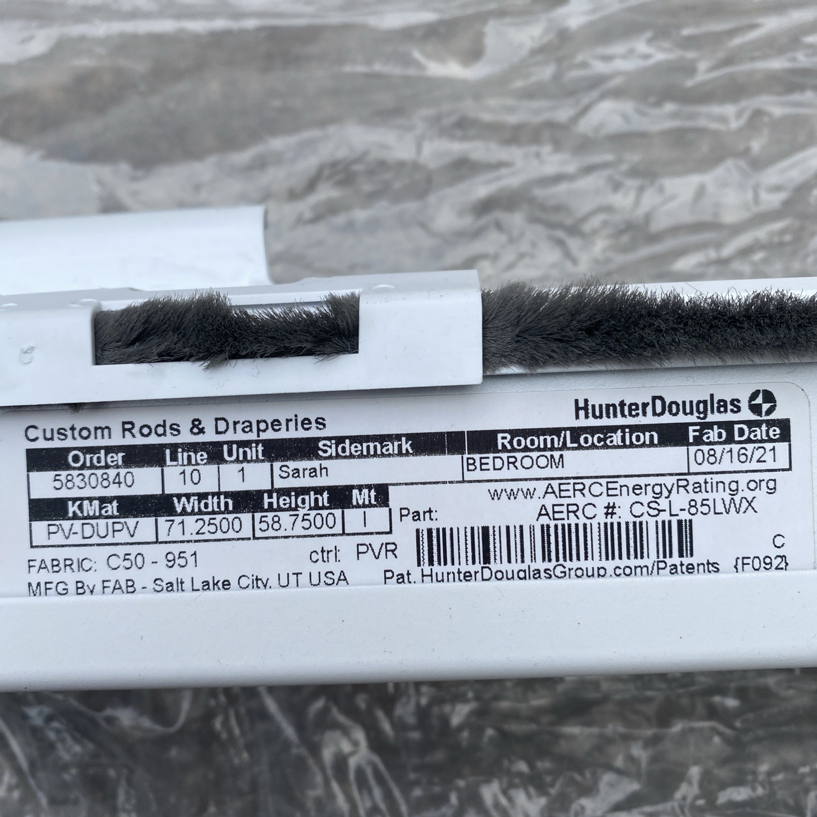 Hunter Douglas Custom Rods And Draperies Motorized Shade. 71.25″ 58.75” WHITE