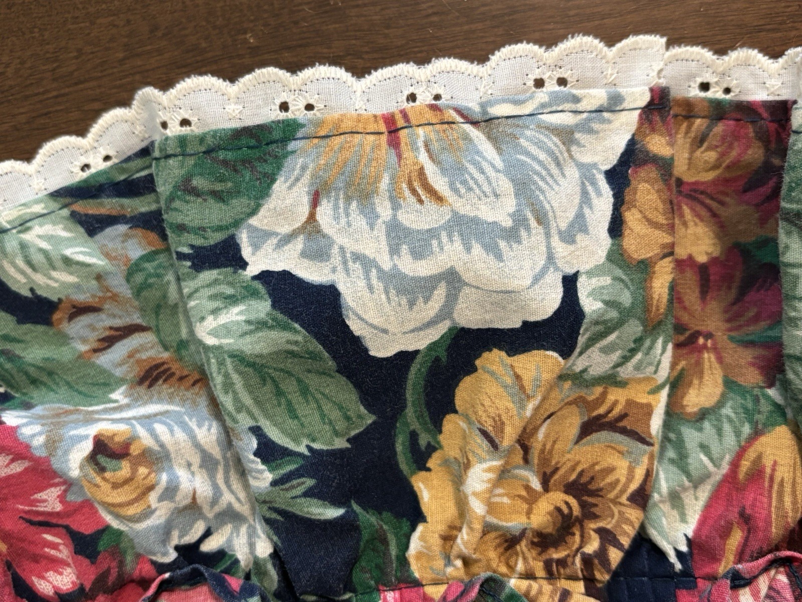 VTG 90s Curtain Panel Floral Ruffle LEFT side Navy Green Vibrant 45″W x 84″L EUC