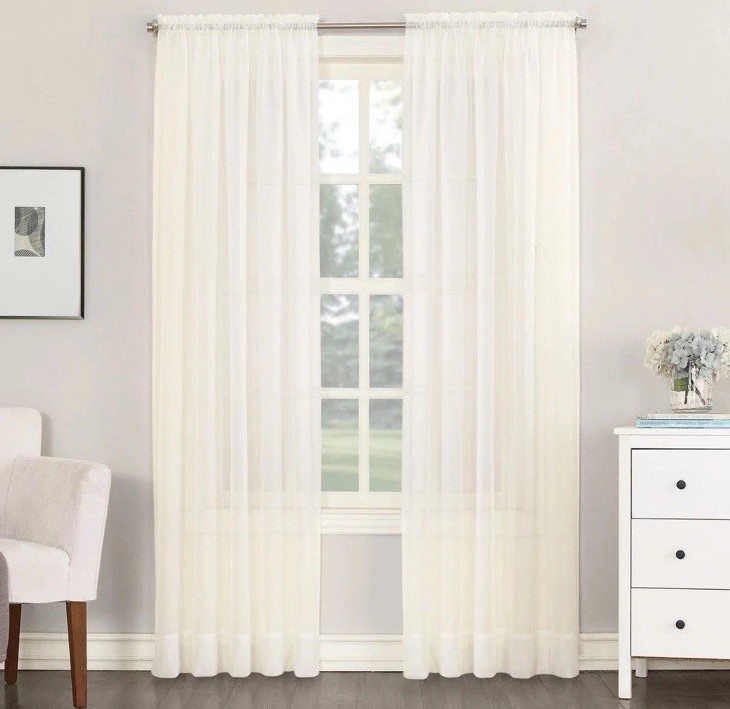 Lichtenberg No. 918 Emily Sheer Voile Curtain 1 Panel 59″ W x 63″ L Eggshell New