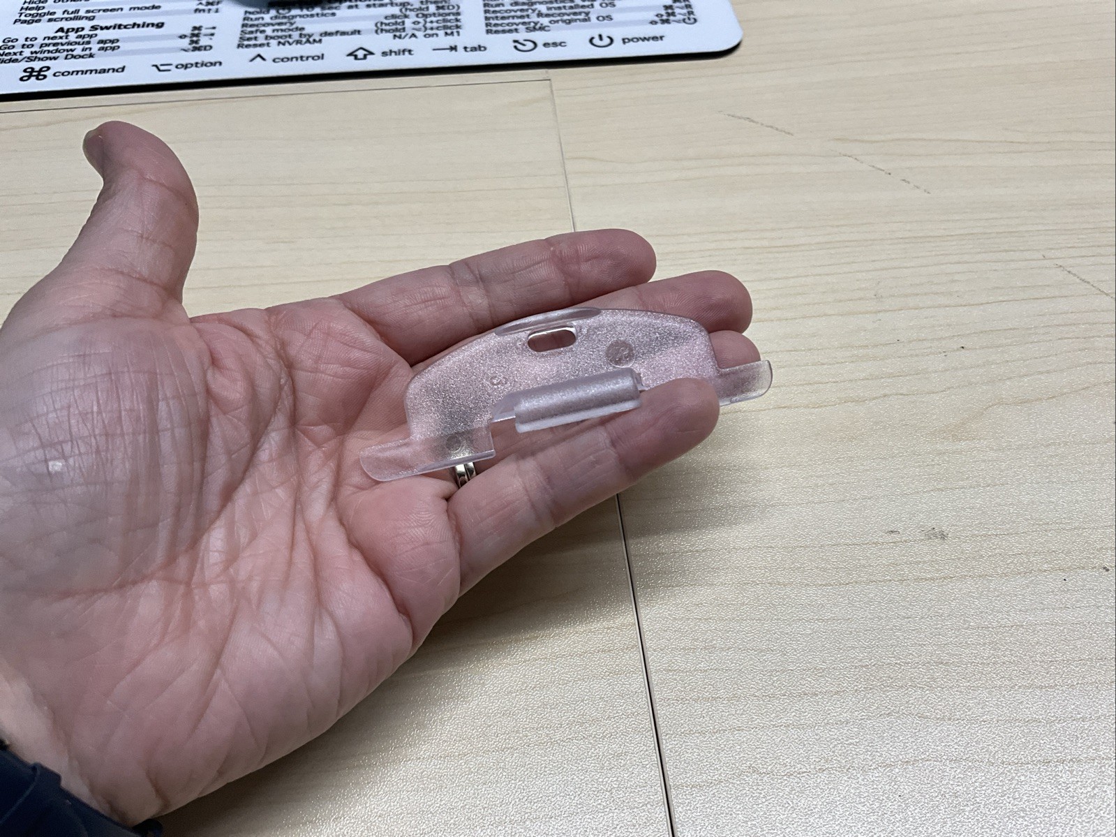 3/4” Applause Blind Handle (1) Clear Hunter Douglas 7300333000
