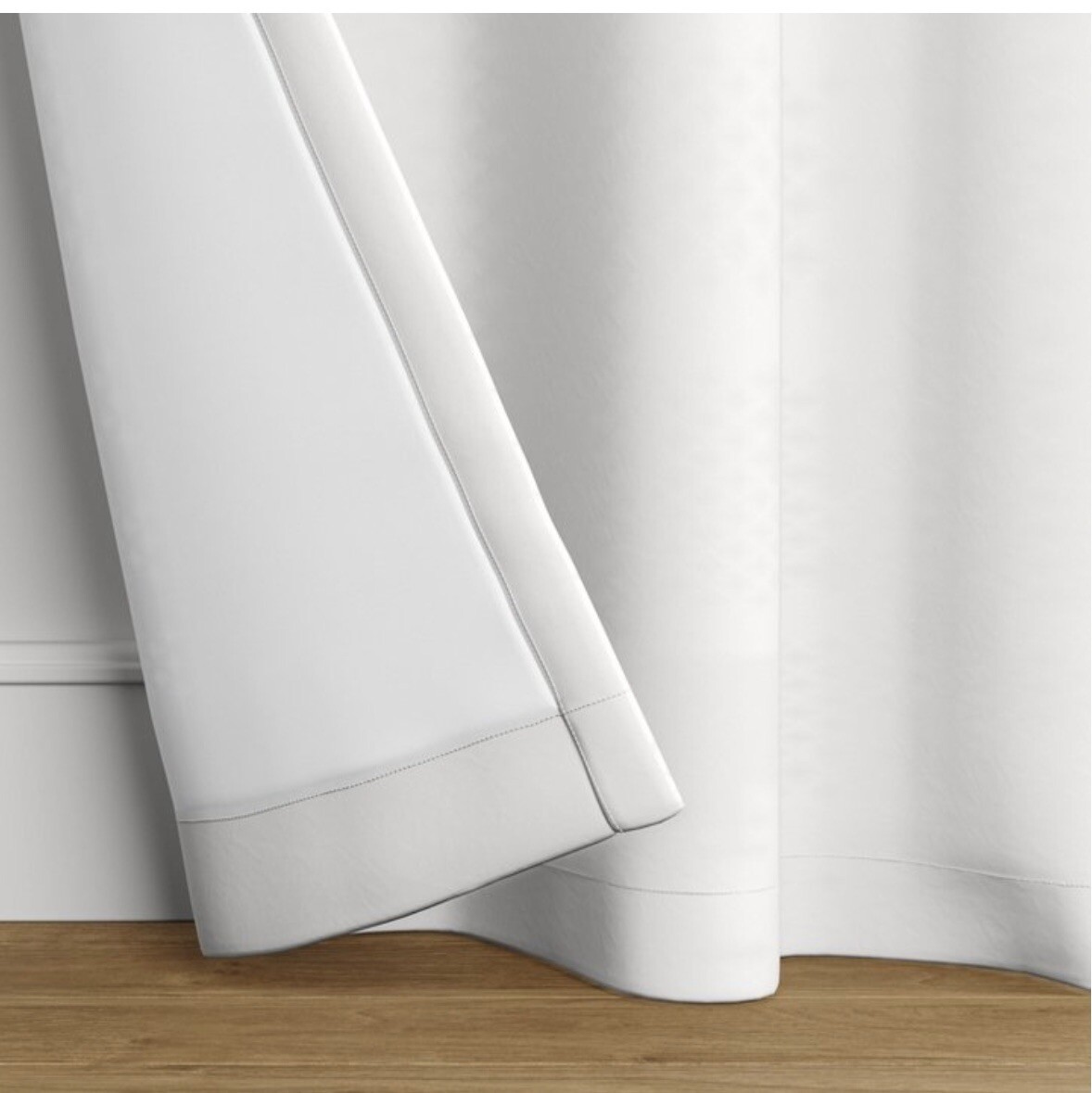 Room Essentials Heathered White Room Darkening Curtain Panel (1)Rod Pocket 42×63