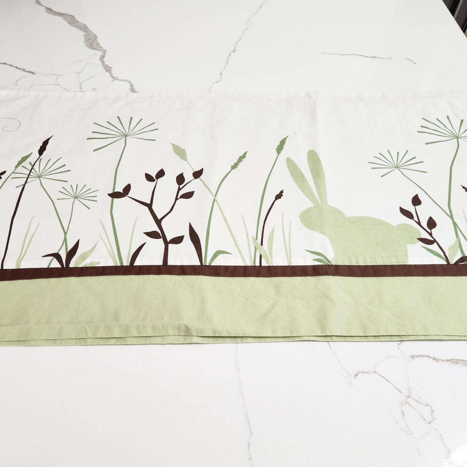 1 KIDS LINE CREAM GREEN BROWN WINDOW VALANCE BUNNIES & STEMS 60″X 13.5″ COTTON